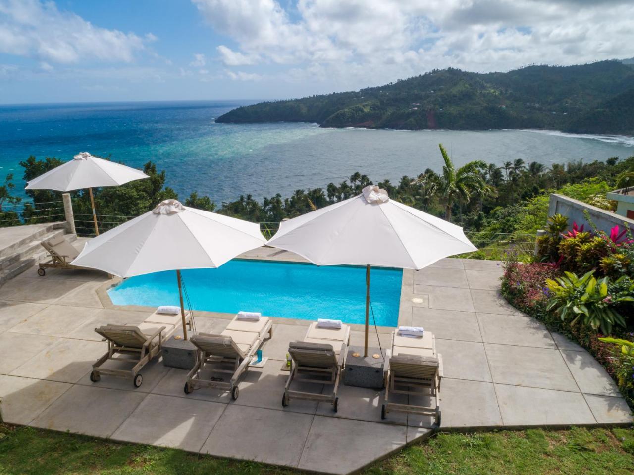Pagua Bay House - Oceanfront Cabana'S Marigot エクステリア 写真