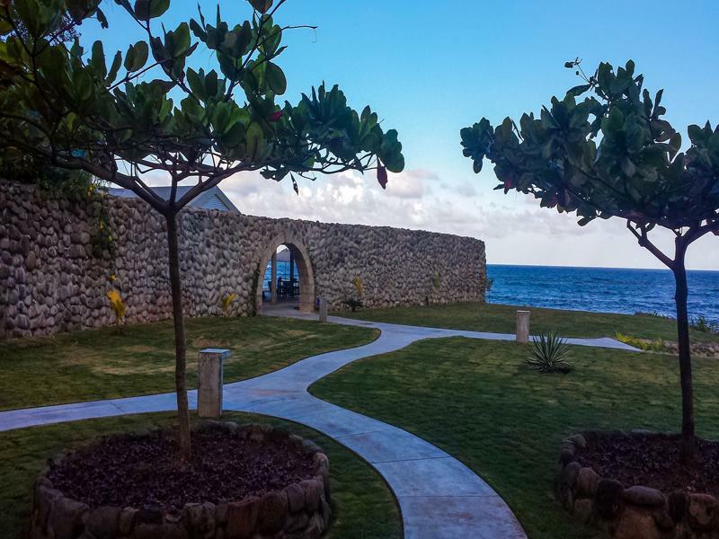 Pagua Bay House - Oceanfront Cabana'S Marigot エクステリア 写真